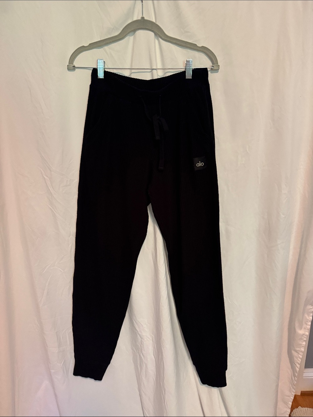Alo Women’s Black Jogger Pants